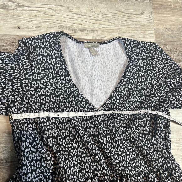 ASOS Floral Midi Dress Black White V-Neck Puff Sleeve Soft Grunge Size 8 - Picture 6 of 8